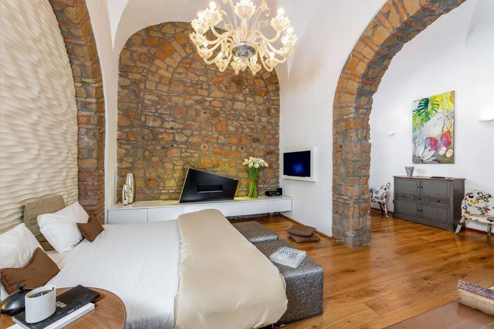Апартаменты Colosseo Loft Con Jacuzzi Рим Экстерьер фото